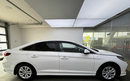 Hyundai Sonata VII, 2019 год, 1 999 000 рублей, 5 фотография