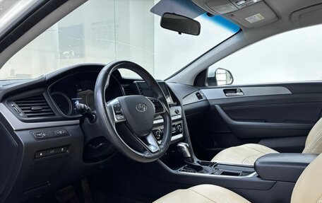 Hyundai Sonata VII, 2019 год, 1 999 000 рублей, 20 фотография