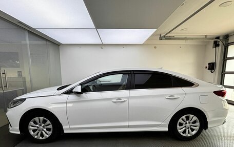 Hyundai Sonata VII, 2019 год, 1 999 000 рублей, 10 фотография