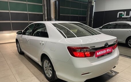 Toyota Camry, 2012 год, 1 850 000 рублей, 4 фотография