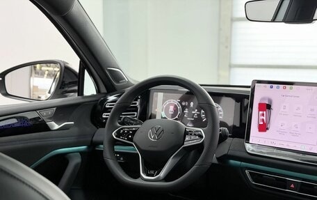Volkswagen Tiguan, 2025 год, 5 000 000 рублей, 17 фотография