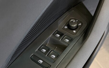 Volkswagen Tiguan, 2025 год, 5 000 000 рублей, 40 фотография