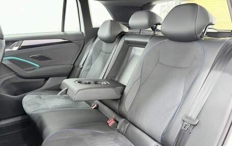 Volkswagen Tiguan, 2025 год, 5 000 000 рублей, 37 фотография