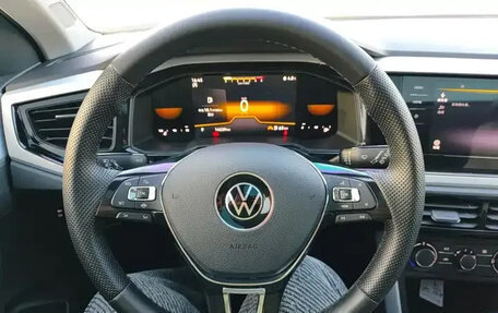 Volkswagen Polo, 2023 год, 1 141 080 рублей, 12 фотография