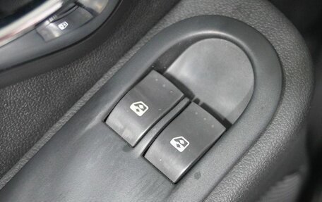 Nissan Terrano III, 2014 год, 970 000 рублей, 14 фотография