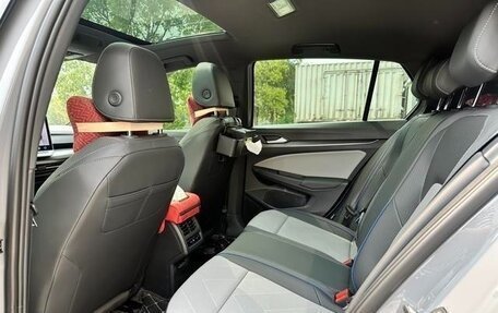 Volkswagen Golf VIII, 2025 год, 3 586 000 рублей, 19 фотография