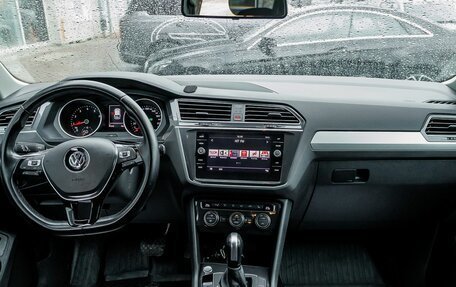 Volkswagen Tiguan II, 2019 год, 2 354 100 рублей, 10 фотография