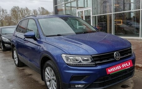 Volkswagen Tiguan II, 2019 год, 2 354 100 рублей, 7 фотография