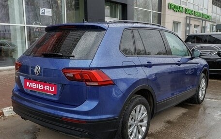 Volkswagen Tiguan II, 2019 год, 2 354 100 рублей, 5 фотография