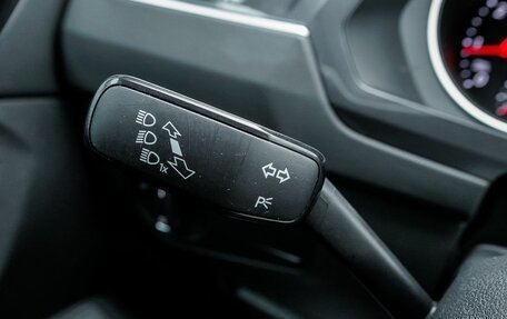 Volkswagen Tiguan II, 2019 год, 2 354 100 рублей, 15 фотография