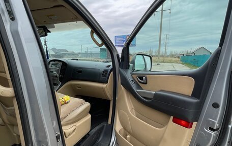 Hyundai Grand Starex Grand Starex I рестайлинг 2, 2011 год, 1 720 000 рублей, 7 фотография