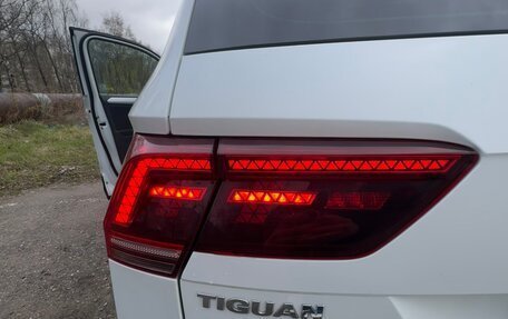 Volkswagen Tiguan II, 2017 год, 2 600 000 рублей, 13 фотография