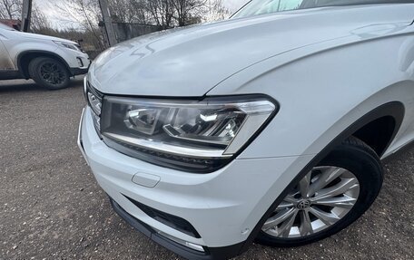 Volkswagen Tiguan II, 2017 год, 2 600 000 рублей, 4 фотография