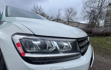 Volkswagen Tiguan II, 2017 год, 2 600 000 рублей, 6 фотография