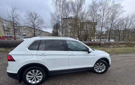 Volkswagen Tiguan II, 2017 год, 2 600 000 рублей, 7 фотография