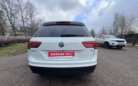 Volkswagen Tiguan II, 2017 год, 2 600 000 рублей, 12 фотография