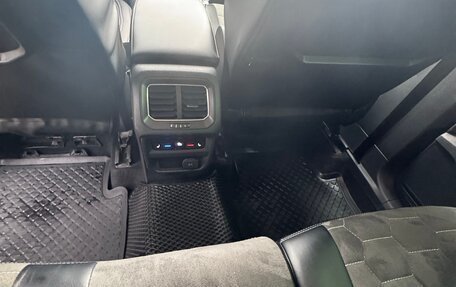 Volkswagen Tiguan II, 2017 год, 2 600 000 рублей, 18 фотография