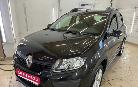 Renault Sandero II рестайлинг, 2017 год, 857 000 рублей, 3 фотография