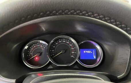 Renault Sandero II рестайлинг, 2017 год, 857 000 рублей, 13 фотография