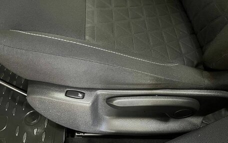 Renault Sandero II рестайлинг, 2017 год, 857 000 рублей, 34 фотография