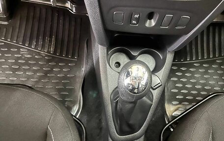 Renault Sandero II рестайлинг, 2017 год, 857 000 рублей, 31 фотография