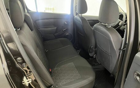 Renault Sandero II рестайлинг, 2017 год, 857 000 рублей, 37 фотография