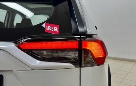 Toyota RAV4, 2025 год, 4 600 000 рублей, 10 фотография
