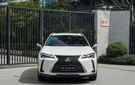 Lexus UX I, 2020 год, 2 800 000 рублей, 2 фотография