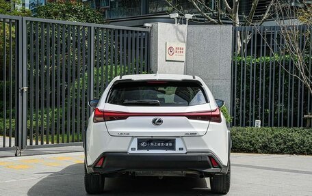Lexus UX I, 2020 год, 2 800 000 рублей, 5 фотография