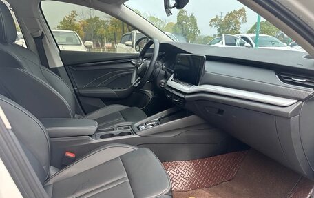 Skoda Octavia IV, 2022 год, 1 700 000 рублей, 9 фотография