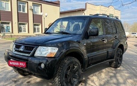 Mitsubishi Pajero III рестайлинг, 2005 год, 800 000 рублей, 2 фотография