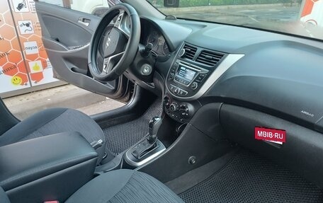 Hyundai Solaris II рестайлинг, 2014 год, 820 000 рублей, 26 фотография