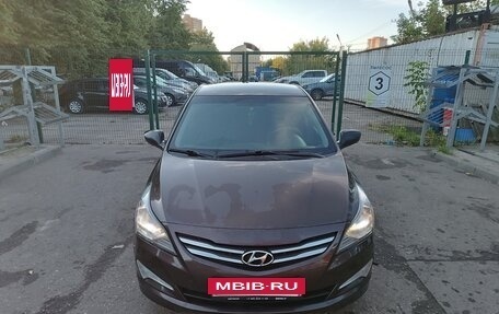 Hyundai Solaris II рестайлинг, 2014 год, 820 000 рублей, 15 фотография
