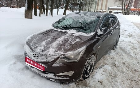 Hyundai Solaris II рестайлинг, 2014 год, 820 000 рублей, 29 фотография