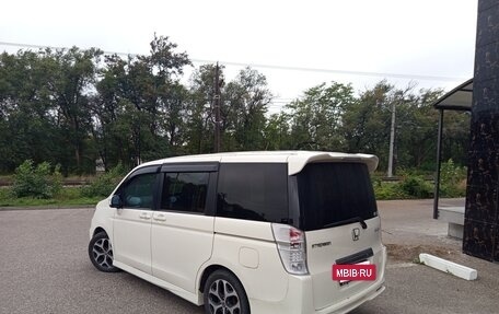 Honda Stepwgn IV, 2010 год, 1 450 000 рублей, 5 фотография