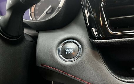 Toyota Highlander, 2022 год, 5 390 000 рублей, 26 фотография