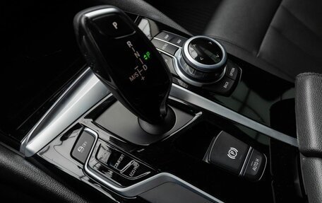 BMW 5 серия, 2017 год, 3 190 000 рублей, 23 фотография