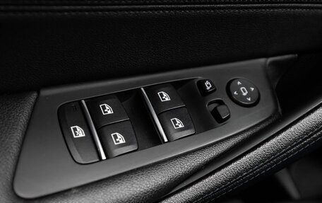 BMW 5 серия, 2017 год, 3 190 000 рублей, 27 фотография