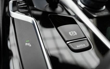 BMW 5 серия, 2017 год, 3 190 000 рублей, 26 фотография