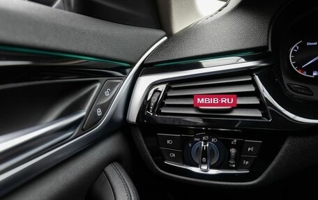 BMW 5 серия, 2017 год, 3 190 000 рублей, 28 фотография