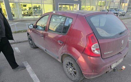 Renault Sandero I, 2011 год, 389 000 рублей, 2 фотография