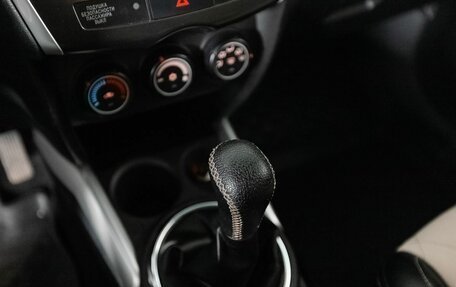 Mitsubishi ASX I рестайлинг, 2013 год, 1 250 000 рублей, 13 фотография