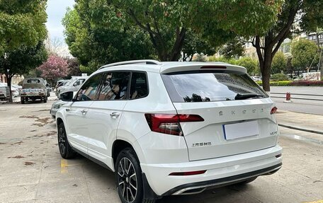 Skoda Karoq I, 2022 год, 1 455 000 рублей, 4 фотография