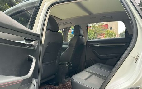 Skoda Karoq I, 2022 год, 1 455 000 рублей, 11 фотография