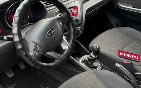 KIA Rio III рестайлинг, 2013 год, 950 000 рублей, 1 фотография