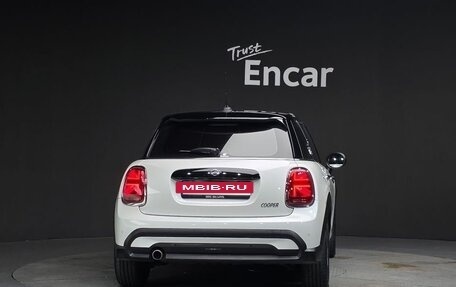 MINI Cabrio, 2022 год, 1 877 000 рублей, 4 фотография