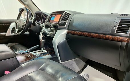 Toyota Land Cruiser 200, 2013 год, 3 850 000 рублей, 14 фотография