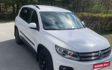 Volkswagen Tiguan I, 2011 год, 1 550 000 рублей, 6 фотография