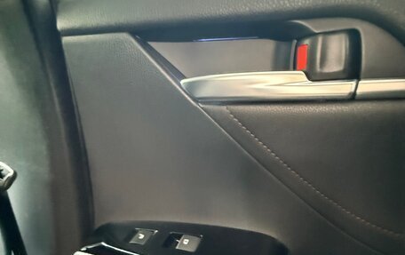 Toyota Camry, 2019 год, 3 250 000 рублей, 22 фотография