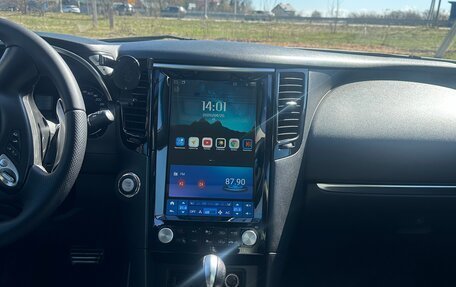 Infiniti FX II, 2013 год, 2 100 000 рублей, 10 фотография